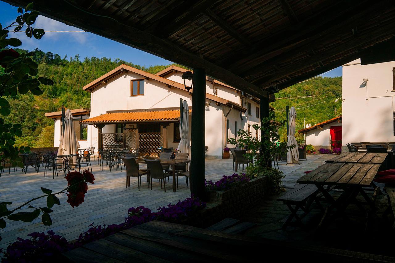 Agriturismo Cascina Del Vai Cairo Montenotte Exterior photo