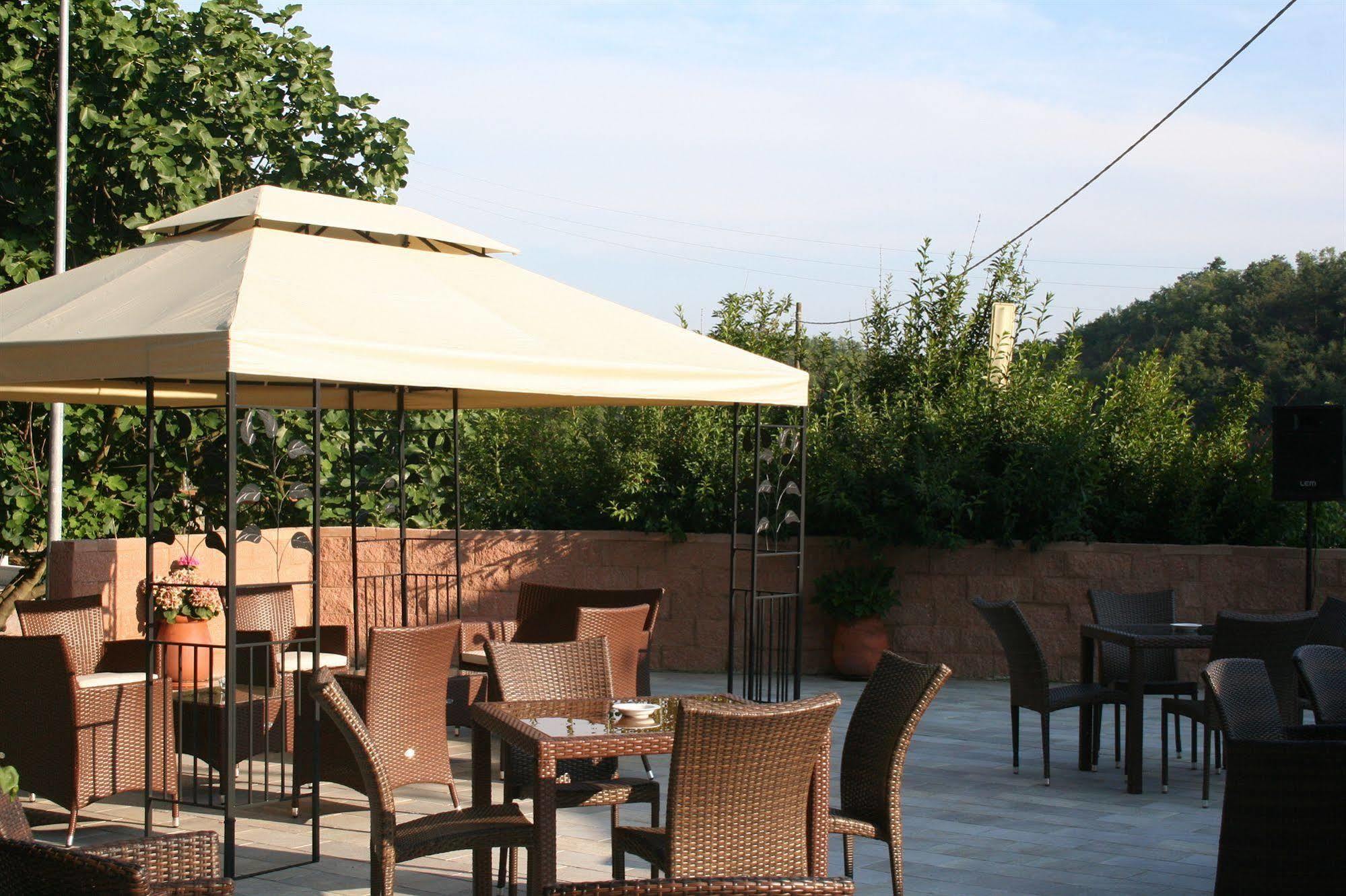 Agriturismo Cascina Del Vai Cairo Montenotte Exterior photo