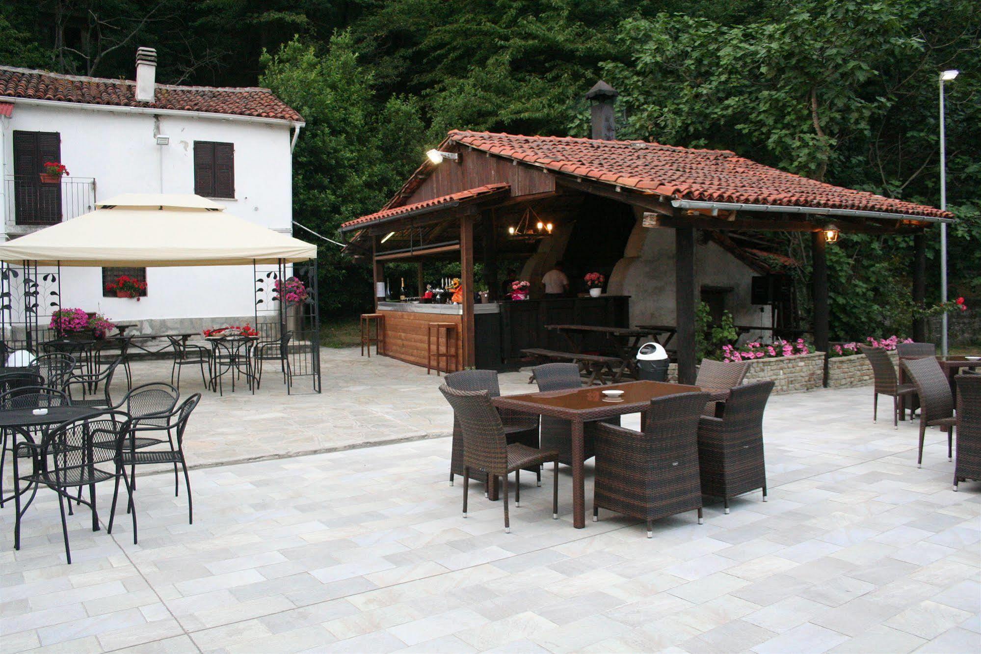 Agriturismo Cascina Del Vai Cairo Montenotte Exterior photo