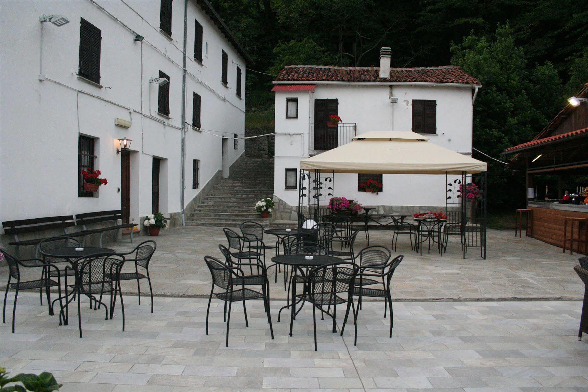 Agriturismo Cascina Del Vai Cairo Montenotte Exterior photo